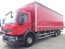 Renault tautliner truck