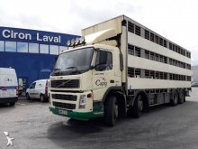 Volvo hog truck