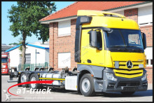 Mercedes chassis truck