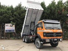 vrachtwagen dumper Mercedes