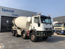 camión hormigón cuba / Mezclador Iveco