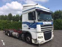 DAF container truck