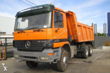 camion benne Mercedes