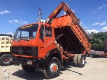 camión volquete para cereal Mercedes
