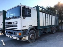 camión para ganado bovino DAF