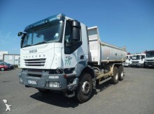 camión volquete bilateral Iveco