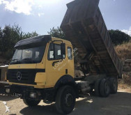 camión volquete Mercedes