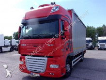 DAF container truck