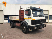 vrachtwagen kipper Mercedes