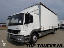 Mercedes tautliner truck