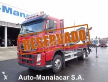 camión maderero Volvo