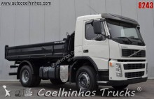 camión volquete Volvo