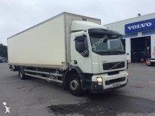 camión furgón caja polyfond Volvo