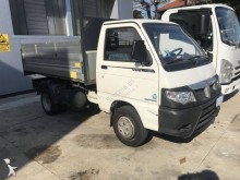 Piaggio truck