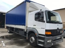 camión lona corredera (tautliner) Mercedes
