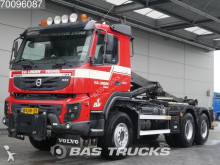 camión portacontenedores Volvo