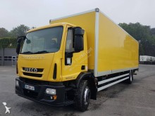 camión furgón Iveco