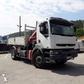 camión volquete Renault