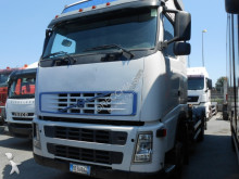 camión multivolquete Volvo