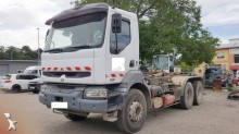Renault hook lift truck
