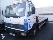 camión de asistencia en ctra Mercedes