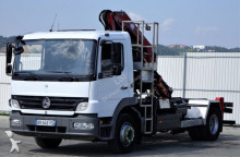 Mercedes skip truck