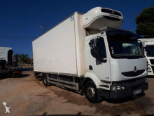 Renault mono temperature refrigerated truck