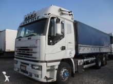 camión volquete Iveco