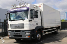 MAN box truck