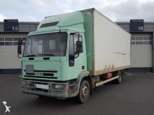 camión furgón Iveco