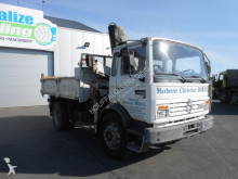Renault tipper truck