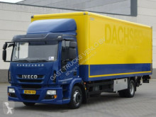 camión furgón Iveco
