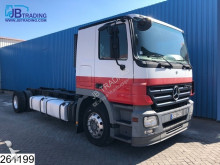 Mercedes chassis truck
