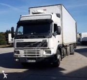 camión furgón Volvo
