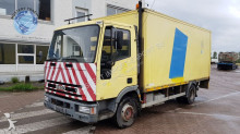 camión furgón Iveco
