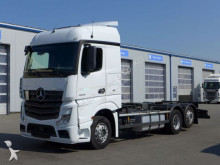 Mercedes chassis truck