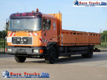 vrachtwagen MAN 18.272