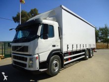 camión lona corredera (tautliner) Volvo
