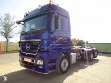Gancho portacontenedor Mercedes