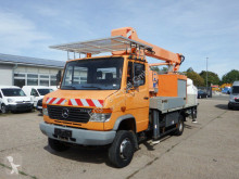 camion piattaforma aerea Mercedes