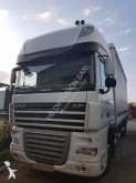 DAF XF105 460 truck