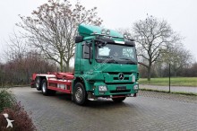Gancho portacontenedor Mercedes