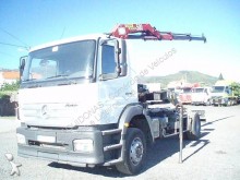 Mercedes skip truck