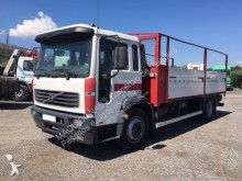 Volvo tautliner truck