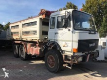 Iveco 330.30