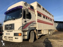 camion bétaillère bovins MAN
