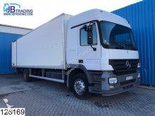 Mercedes box truck