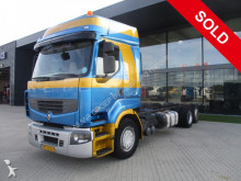 Renault chassis truck