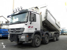 Mercedes skip truck
