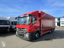 camion plateau ridelles Mercedes